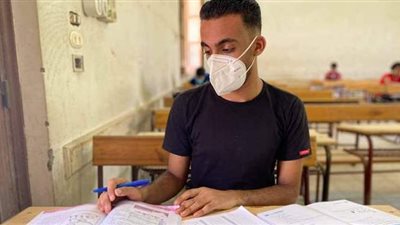 ننشر نموذج إجابة امتحان اللغة العربية للشعبة العلمية بالثانوية العامة