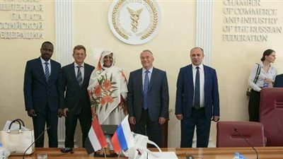 هدية الاستثمارات.. وزيرة خارجية السودان تعقد جلسات مباحثات مع رجال الأعمال الروس