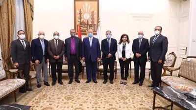 رئيس الإنجيلية يهنئ محافظ القاهرة بالأضحى: نثق بقدرة الدولة على تحقيق طموحات المصريين