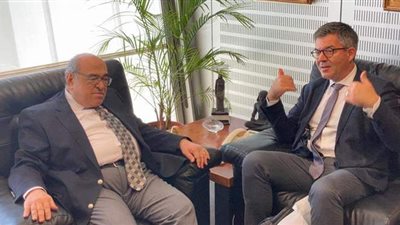 مصطفى الفقي يستقبل مدير المعهد الفرنسي للآثار الشرقية