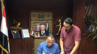 الأعلى للآثار يوقع العقود الوظيفية الجديدة لـ 241 عاملا