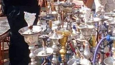 حبس عام وغرامة مالية.. عقوبة تقديم الشيشة في المقاهي