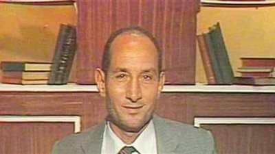 ما الحكمة من جعل الحج بمكة وما حولها دون سائر الأماكن؟