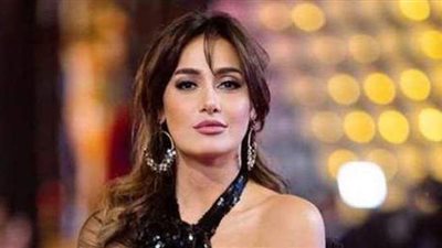 آخرها مع تامر حسني.. أزمات صنعتها حلا شيحة في الوسط الفني