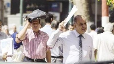 صراع بين المنخفضات.. خبير يكشف أسباب تعرض مصر لموجات حر حارقة