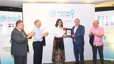 نبيلة مكرم: لقاء الرئيس وحرصه على متابعة تطورات 