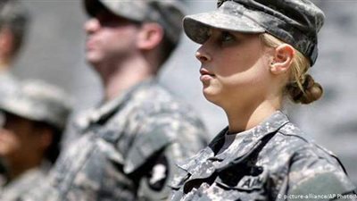 لأول مرة.. قبول امرأة بالقوات الخاصة في البحرية الأمريكية
