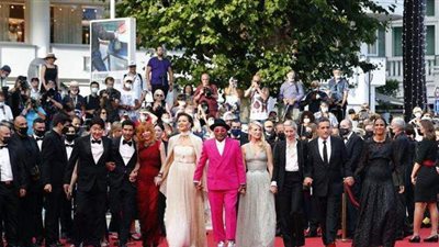 شخص يثير الذعر بين ضيوف مهرجان كان.. والشرطة الفرنسية تكشف التفاصيل