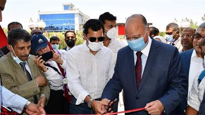 وزير الرياضة ومحافظ القاهرة يفتتحان مركز شباب نور ونادي المقطم بعد التطوير