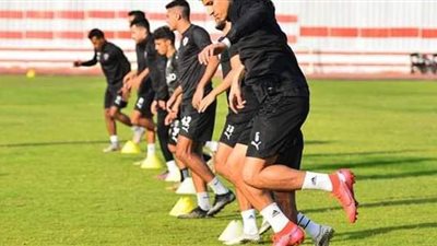 إطالات وتدريبات تأهيلية للاعبي الزمالك
