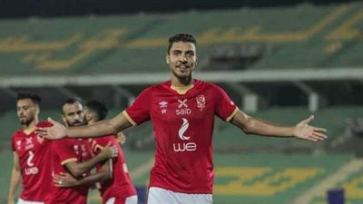 الأهلى أمام كايزرتشيفز | هل يكرر محمد شريف ثلاثية بيبو في شباك صن داونز