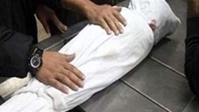 إخراج جثة طفل من تحت أنقاض منزل منهار في المعصرة بقنا