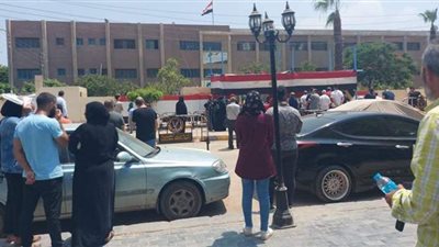 طلاب الثانوية العامة بالقليوبية: «الكيمياء» طويل ومتوسط الصعوبة