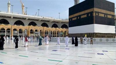 لبيك اللهم لبيك.. كيف أدى حجاج بيت الله الحرام طواف القدوم | فيديو