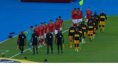 تعادل سلبي بين الأهلي وكايزر تشيفز بعد 15 دقيقة