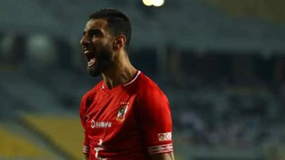 عمرو السولية يضيف الهدف الثالث للنادي الأهلي في كايزر تشيفز
