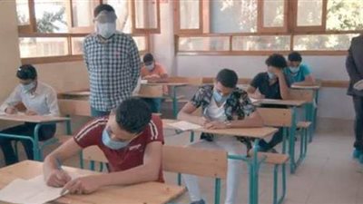 تداول امتحان الفلسفة للثانوية العامة على مواقع التواصل الاجتماعي
