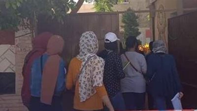 كاميرا فيتو ترصد توافد طلاب الثانوية العامة على اللجان.. والشعبة الأدبية تؤدي امتحان الفلسفة والمنطق