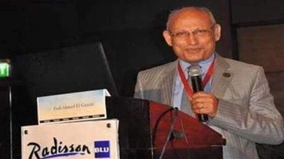 ردًا على مقال الجارديان حول حذف بحث مصري لعلاج كورونا بجامعة بنها.. عميد طب بنها الأسبق: تشهير وحرب بين شركات الدواء