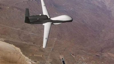 استهداف شاحنة تقل مواد غذائية في سوريا بواسطة مسيرة أمريكية