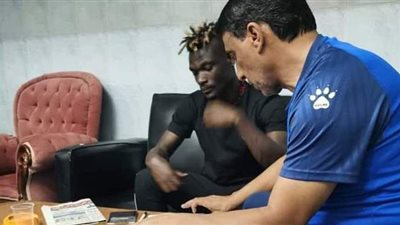 رسميًا.. غزل المحلة يفسخ عقد فرانسيس بالتراضي