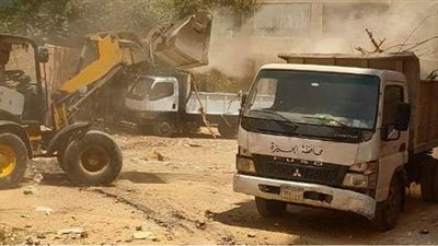 رفع 2 طن قمامة وضبط 22 حالة تحويل نشاط من سكني لتجاري بالجيزة | صور