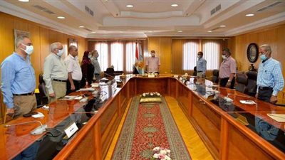 الاستعدادات النهائية لاستقبال عيد الأضحى بأسيوط.. غرفة طوارئ وتوفير اللحوم بالتقسيط.. و4200 ساحة لصلاة العيد