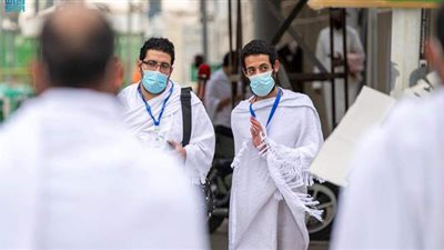 لحظة وصول حجاج بيت الله إلى منى | صور