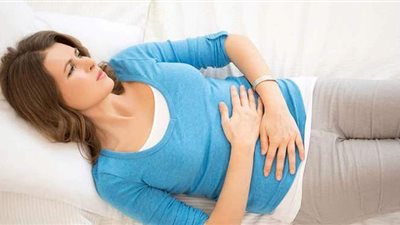 بعد إصابة ياسمين عبد العزيز.. أعراض تكيس المبايض وطرق العلاج