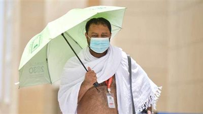 توزيع أكثر من 30 ألف مظلّة شمسية على الحجاج