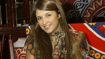 أشرف زكي يصدم جمهور ياسمين عبد العزيز: منعرفش حاجة عن حالتها الصحية | فيديو