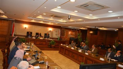 انتهاء أعمال الكهرباء بالطرق والمحاور المرورية بالجيزة.. نهاية ديسمبر