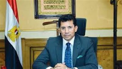 وزير الرياضة يستجيب لنداء محمد إيهاب