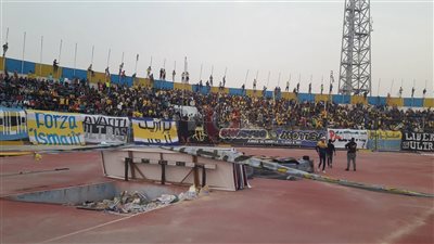 ألتراس يلو دراجونز يؤازر الإسماعيلي استعدادا للزمالك (صور)