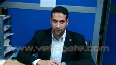 إحباط تهريب 30 هاتفا محمولا مع راكب مصري بمطار الغردقة