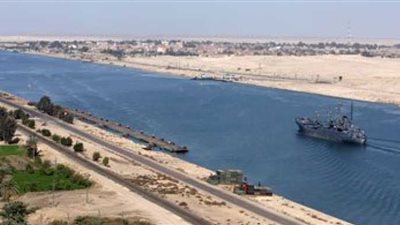 وفد إعلامي كويتي يتفقد المشروعات القومية بقناة السويس والإسماعيلية