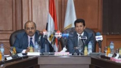 وزير الرياضة يجتمع بمجلس اللجنة الأوليمبية ورؤساء الاتحادات الرياضية