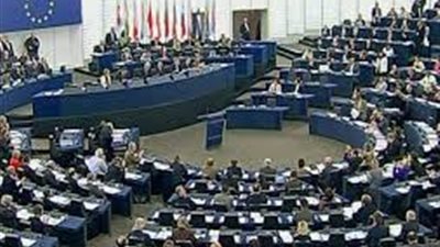 اللجنة الأوربية توافق على انضمام 