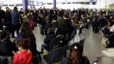 فرنسا تستقبل أيزيديات من ضحايا تنظيم «داعش» الإرهابي وأولادهن