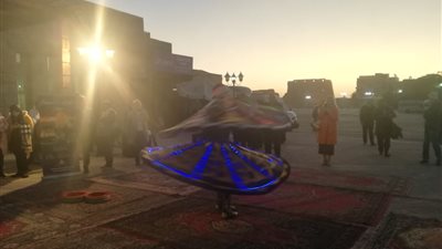 لحظة تعامد الشمس على قدس الأقداس بمعبد الكرنك بالأقصر (فيديو وصور)