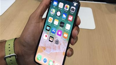 حظر بيع بعض موديلات «آي فون » في ألمانيا