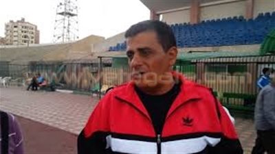 «الزعيم» و«العندليب» مرشحان بقوة لتدريب «الألومنيوم»