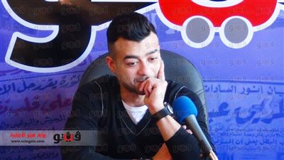 بالفيديو.. هيثم شاكر يغني 