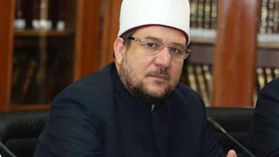 وزير الأوقاف يصل القاهرة قادما من أبو ظبي