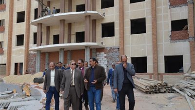 محافظ الإسماعيلية يخصص مستشفى أبو خليفة للطوارئ