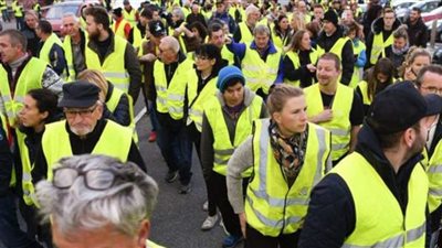 مقتل شخص في احتجاجات «السترات الصفراء» جنوبي فرنسا