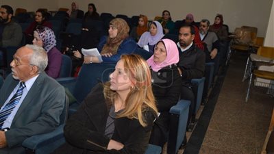 نائب رئيس جامعة عين شمس في ذكرى ميلاد السادات: كان زعيما سابقا لعصره