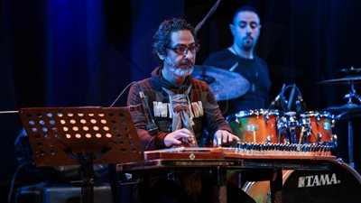 يحيى نديم يبدع بفريق «Gazga» في حفل بساقية الصاوي (صور)