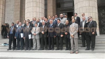 بالصور.. تأجيل التحقيق مع 56 قاضيًا لتوقيعهم على 
