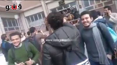 حفل تخرج هندسة جامعة أسيوط بـ«الجلباب والرقص البلدي» (فيديو)